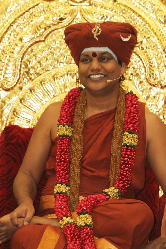https://nithyananda.org/sites/default/files/photo-gallery/2014-10oct-31st-nithyananda-diary_IMG_2532_bidadi-swamiji-nithya-satsang.JPG?1414822575