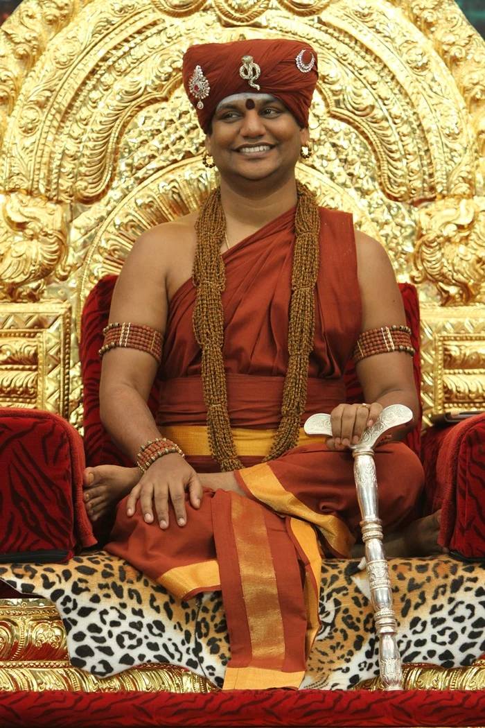 https://nithyananda.org/sites/default/files/photo-gallery/2014-11nov-06th-nithyananda-diary_IMG_4489_bidadi-swamiji.JPG?1415363327