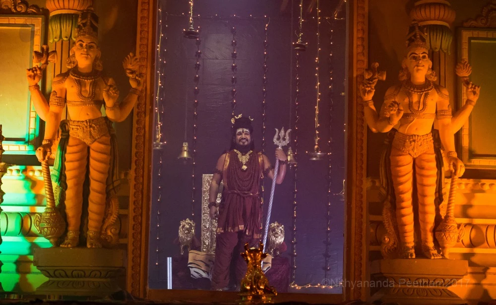 http://nithyananda.org/sites/default/files/photo-gallery/2017-3apr-20th-nithyananda-diary_DSC_3733_bengaluru-aadheenam-IA-day1-sadashiva-darshan-swamiji.jpg