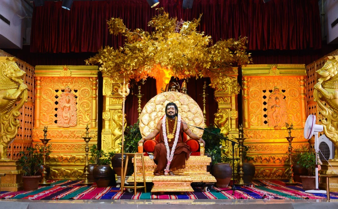 http://nithyananda.org/sites/default/files/photo-gallery/2017-3mar-10th-nithyananda-diary_DSC_7038_bengaluru-aadheenam-IA-Day13-LSP-session7-swamiji.jpg