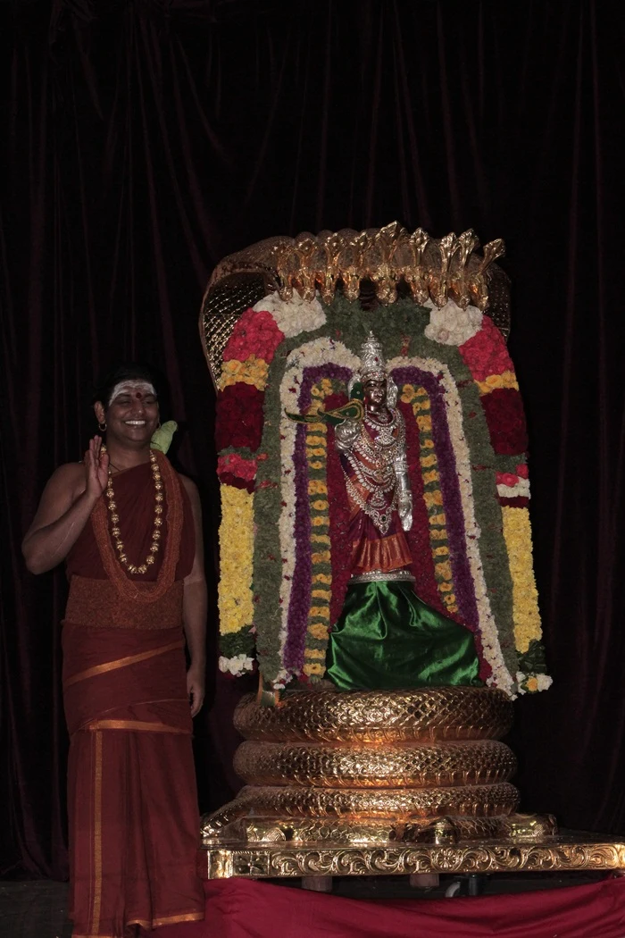 https://nithyananda.org/sites/default/files/photo-gallery/IMG_6092.JPG?1366374848