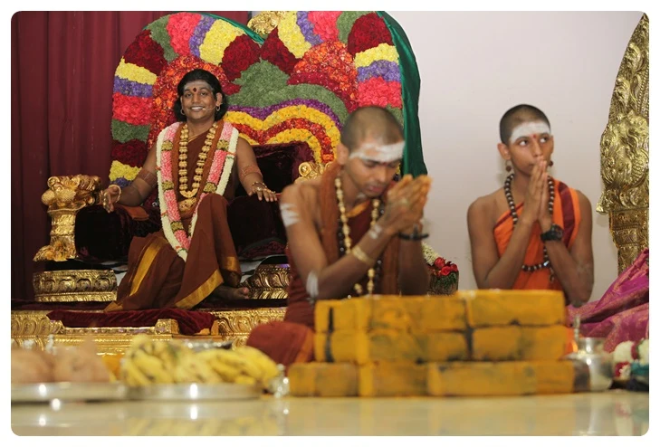 https://nithyananda.org/sites/default/files/photo-gallery/IMG_8916.JPG?1366787910