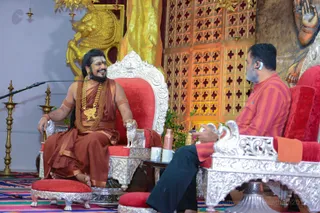http://nithyananda.org/sites/default/files/photo-gallery/017-3mar-5th-nithyananda-diary_DSC_4294_bengaluru-aadheenam-IA-Day8-ask-avatar-pai-interview-swamiji.jpg