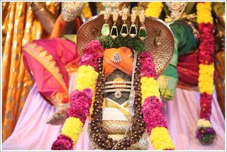 http://nithyananda.org/sites/default/files/photo-gallery/01dNithyanandeshwara%20temple.JPG