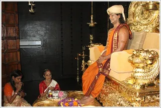 http://nithyananda.org/sites/default/files/photo-gallery/02aPadapuja.JPG