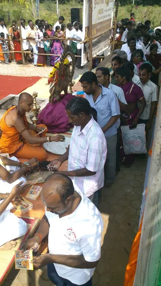 http://nithyananda.org/sites/default/files/photo-gallery/03.jpg