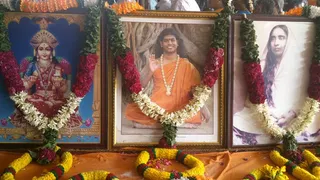 http://nithyananda.org/sites/default/files/photo-gallery/07.jpg