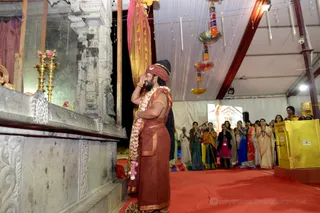 http://nithyananda.org/sites/default/files/photo-gallery/1-2016-12dec-12th-nithyananda-diary_DSC_5831.jpg