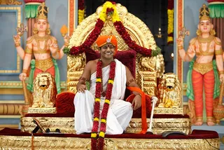 http://nithyananda.org/sites/default/files/photo-gallery/10_9.JPG