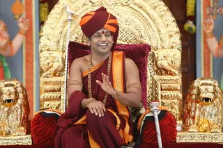 http://nithyananda.org/sites/default/files/photo-gallery/10_Nithyananda_10_Apr_2012.JPG