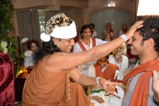Powerful and blissful energy darshans