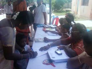 http://nithyananda.org/sites/default/files/photo-gallery/12_nithyananda_21aug2012.jpg