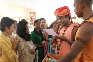 http://nithyananda.org/sites/default/files/photo-gallery/14_5.JPG
