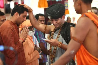 http://nithyananda.org/sites/default/files/photo-gallery/14_Nithyananda_16_Apr_2012_0.JPG