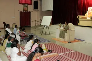 http://nithyananda.org/sites/default/files/photo-gallery/16_Nithyananda_24_Mar_2012.JPG