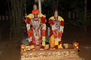 http://nithyananda.org/sites/default/files/photo-gallery/16_nithyananda_14oct2012.JPG