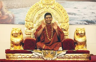 http://nithyananda.org/sites/default/files/photo-gallery/17_Nithyananda_Swami_MG_1080.JPG