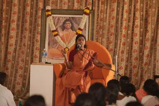 http://nithyananda.org/sites/default/files/photo-gallery/18_13.JPG