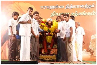 http://nithyananda.org/sites/default/files/photo-gallery/19.JPG