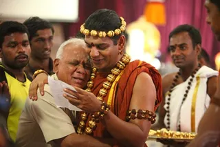 http://nithyananda.org/sites/default/files/photo-gallery/19_Nithyananda_1_May_2012.JPG