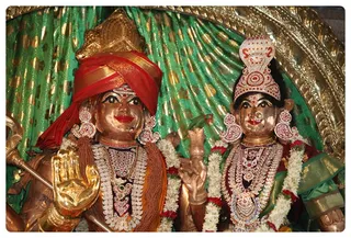 Sri Nithyanandeshwara and Nithyanandeshwari