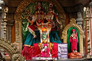 http://nithyananda.org/sites/default/files/photo-gallery/1_Nithyananda-3_Apr-2012.JPG