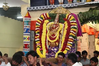 http://nithyananda.org/sites/default/files/photo-gallery/1_Paramahamsa.JPG