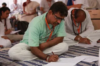 http://nithyananda.org/sites/default/files/photo-gallery/1_nithyananda_11oct2012.JPG