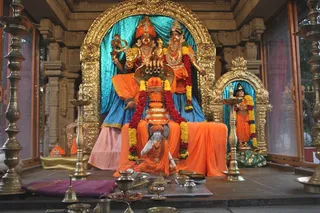 http://nithyananda.org/sites/default/files/photo-gallery/1_nithyananda_21sep2012.JPG