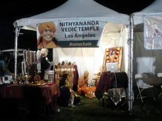 http://nithyananda.org/sites/default/files/photo-gallery/1_nithyananda_la_13oct2012.jpg