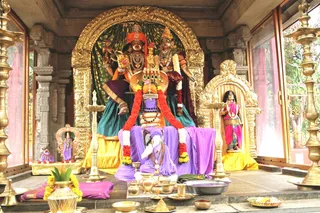 http://nithyananda.org/sites/default/files/photo-gallery/1_nithyananda_temple_10sep2012_0.jpg