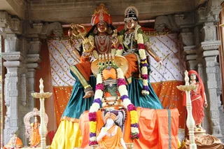 http://nithyananda.org/sites/default/files/photo-gallery/1_nithyananda_temple_16aug2012.JPG