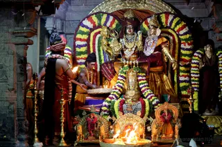 http://nithyananda.org/sites/default/files/photo-gallery/2-2016-12dec-12th-nithyananda-diary_G28A9424.jpg