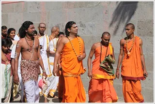 http://nithyananda.org/sites/default/files/photo-gallery/2011-01jan-03-nithyananda-photo-7.JPG