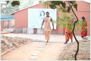 http://nithyananda.org/sites/default/files/photo-gallery/2011-01jan-03-nithyananda-photo-IMG_2900.JPG