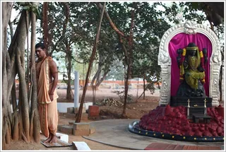 http://nithyananda.org/sites/default/files/photo-gallery/2011-01jan-03-nithyananda-photo-IMG_2911_0.JPG