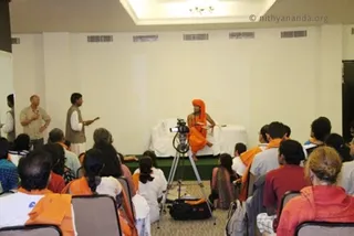 https://www.nithyananda.org/sites/default/files/photo-gallery/2011-07jul-26-nithyananda-photo-08-nithyananda-ashramites-interaction-hotel-kailash-yatra-khatmandu.jpg?1312531429