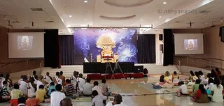 https://www.nithyananda.org/sites/default/files/photo-gallery/2011-08aug-01-nithyananda-photo-03g-paramahamsa-morning-satsang-brahma-sutras-raja-sabha-bidadi.jpg__2.jpg?1313739393