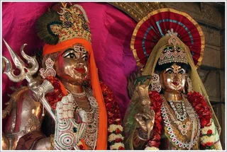 https://www.nithyananda.org/sites/default/files/photo-gallery/2011-09sep-01-nithyananda-photo-02-anandeshwaracloseup.JPG
