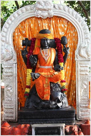 https://www.nithyananda.org/sites/default/files/photo-gallery/2011-09sep-12-nithyananda-photo-0006.JPG?1315835952
