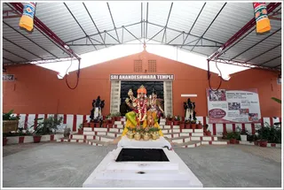 https://www.nithyananda.org/sites/default/files/photo-gallery/2011-09sep-18-nithyananda-photo-01.JPG?1316355553