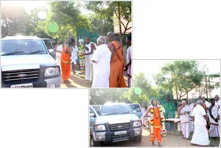 https://www.nithyananda.org/sites/default/files/photo-gallery/2011-09sep-25-nithyananda-photo-26.JPG?1317097450