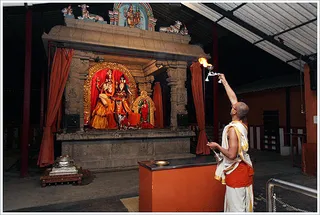 https://www.nithyananda.org/sites/default/files/photo-gallery/2011-10oct-04-nithyananda-photo-12.JPG?1317788907