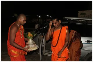 https://www.nithyananda.org/sites/default/files/photo-gallery/2011-10oct-04-nithyananda-photo-17.JPG?1317788907