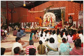 https://www.nithyananda.org/sites/default/files/photo-gallery/2011-10oct-04-nithyananda-photo-20.JPG?1317791795