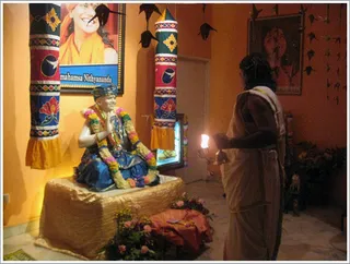 https://www.nithyananda.org/sites/default/files/photo-gallery/2011-10oct-04-nithyananda-photo-22.JPG?1317926656