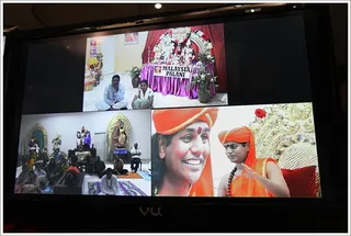 https://www.nithyananda.org/sites/default/files/photo-gallery/2011-10oct-10-nithyananda-photo-15.JPG?1318308607