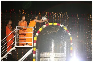 https://www.nithyananda.org/sites/default/files/photo-gallery/2011-10oct-12-nithyananda-photo-19.JPG?1318457970