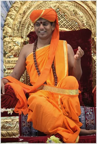 https://www.nithyananda.org/sites/default/files/photo-gallery/2011-10oct-21-nithyananda-photo-12_1.JPG?1319222217