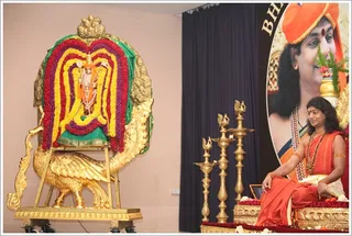 https://www.nithyananda.org/sites/default/files/photo-gallery/2011-10oct-27-nithyananda-photo-08.JPG?1319739055